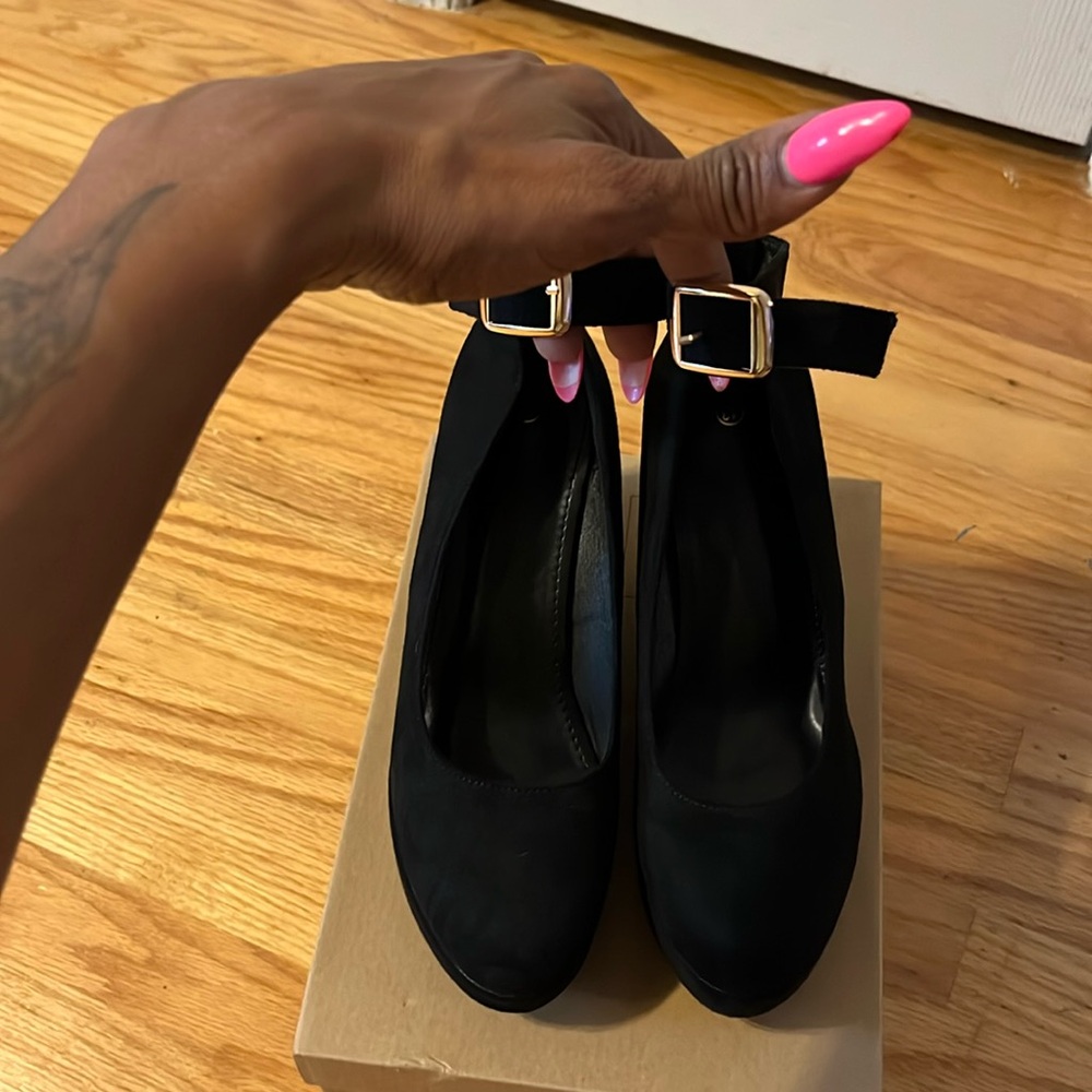 Faux suede, brand new and never worn!